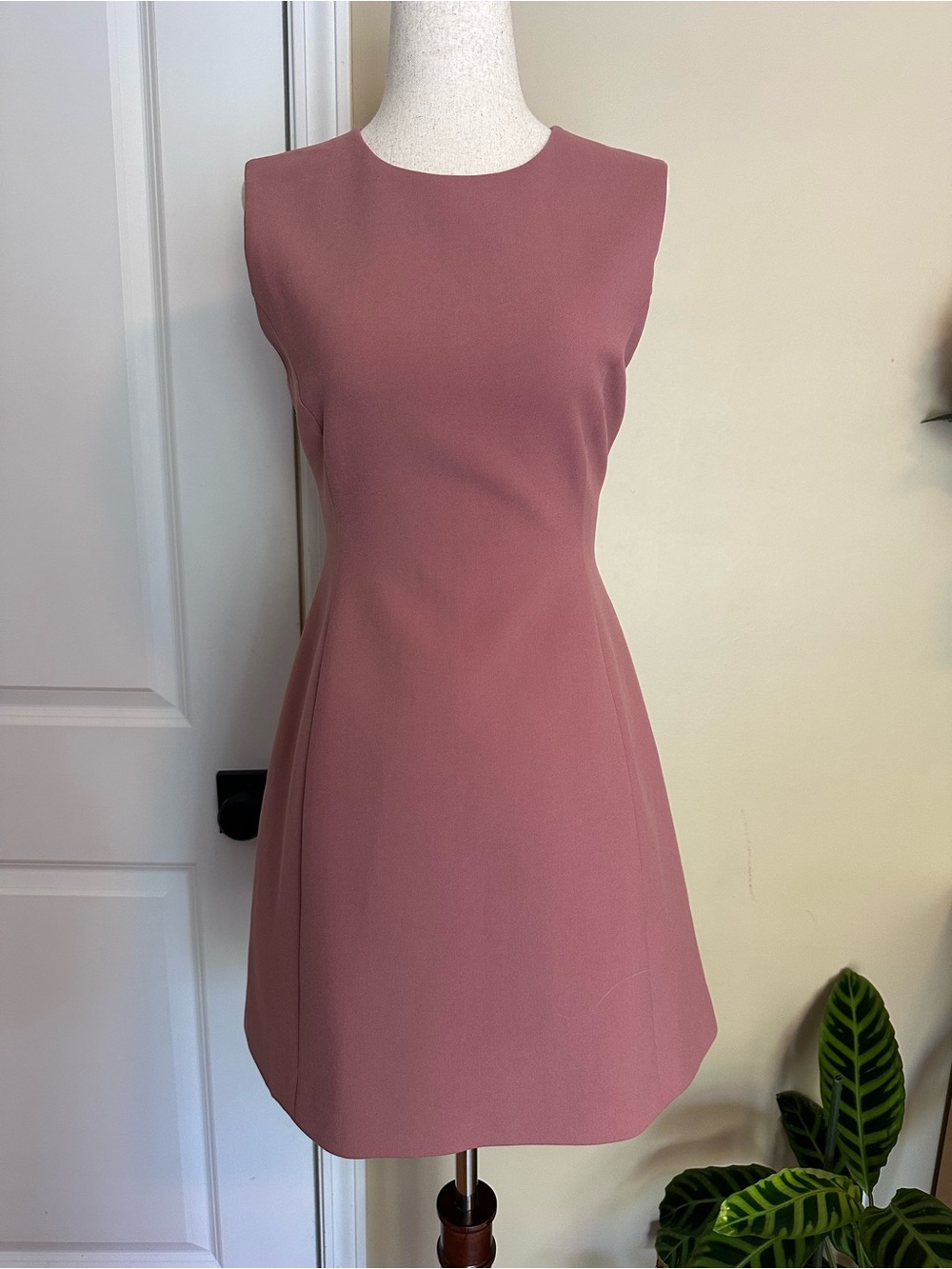 NWOT Babaton Opportunity Hourglass Mini Dress Red Willow Aritzia size 2